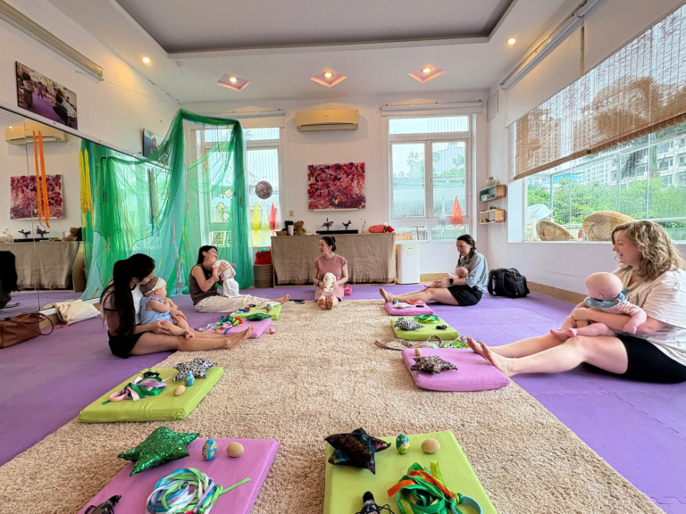Baby Play With Mom Sky Play House Khu Vui Choi