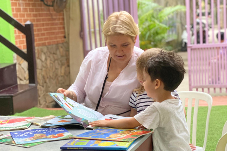 Natural Material Sky Internationa Preschool Mam Non