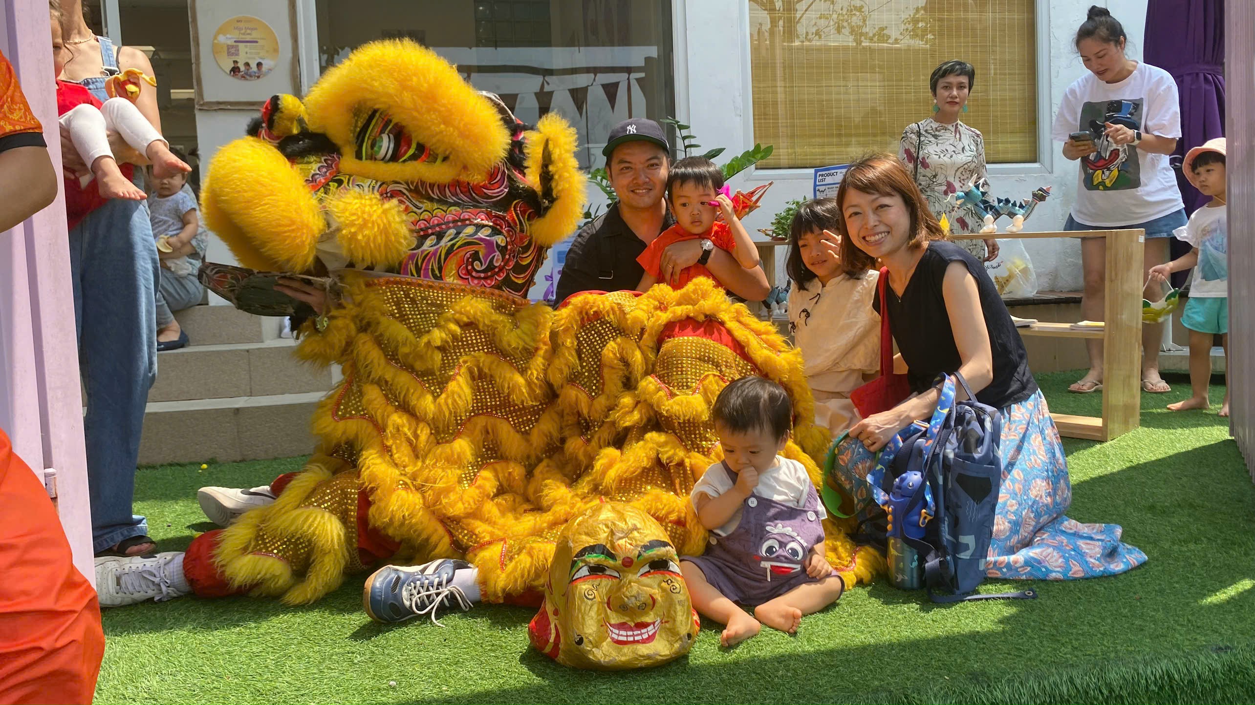 Families will join the performance - “Parent Lion & Child Lion”
