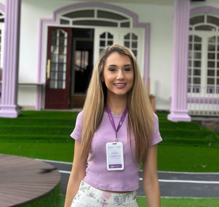 Ms. Ponnii Charleen Karoonian School Manager - Thao Dien Campus